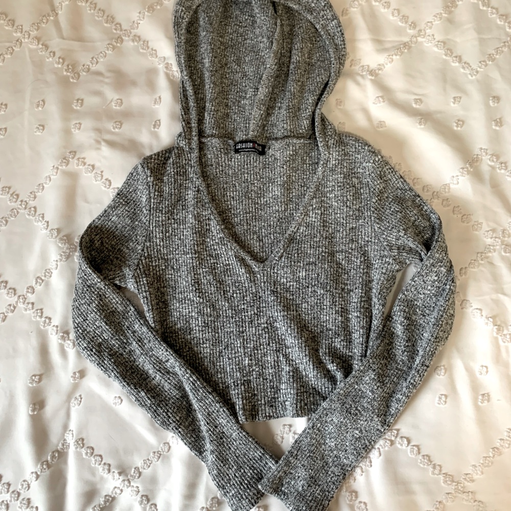 Fashion Nova Grey Cropped Hooded Long Sleeve